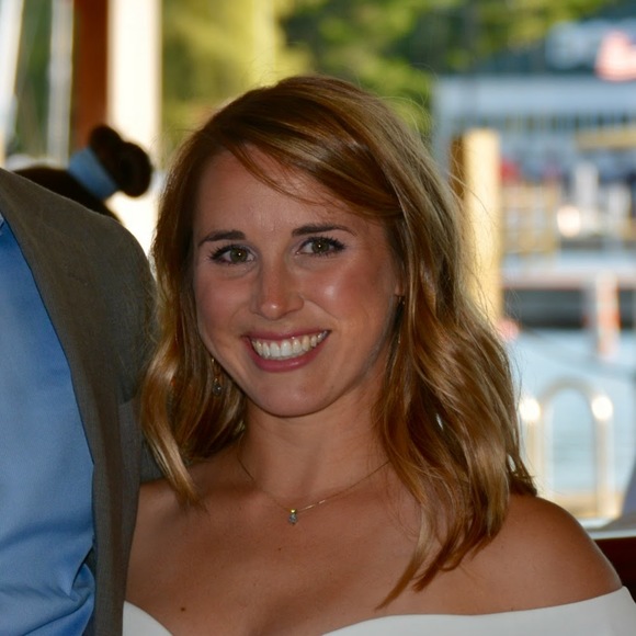 Meet your Posher, Emily - Picture 1 of 1